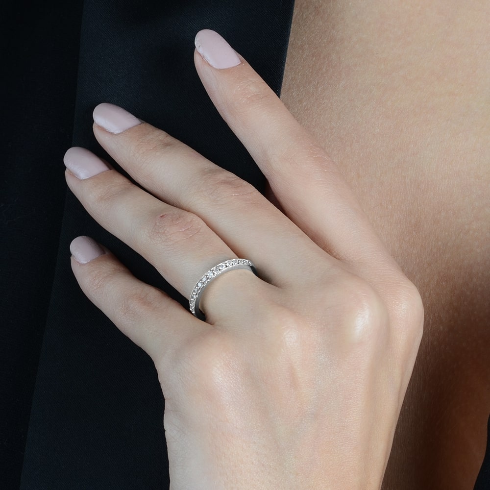 anel prateado solitário ponto de luz zircônia - galeria