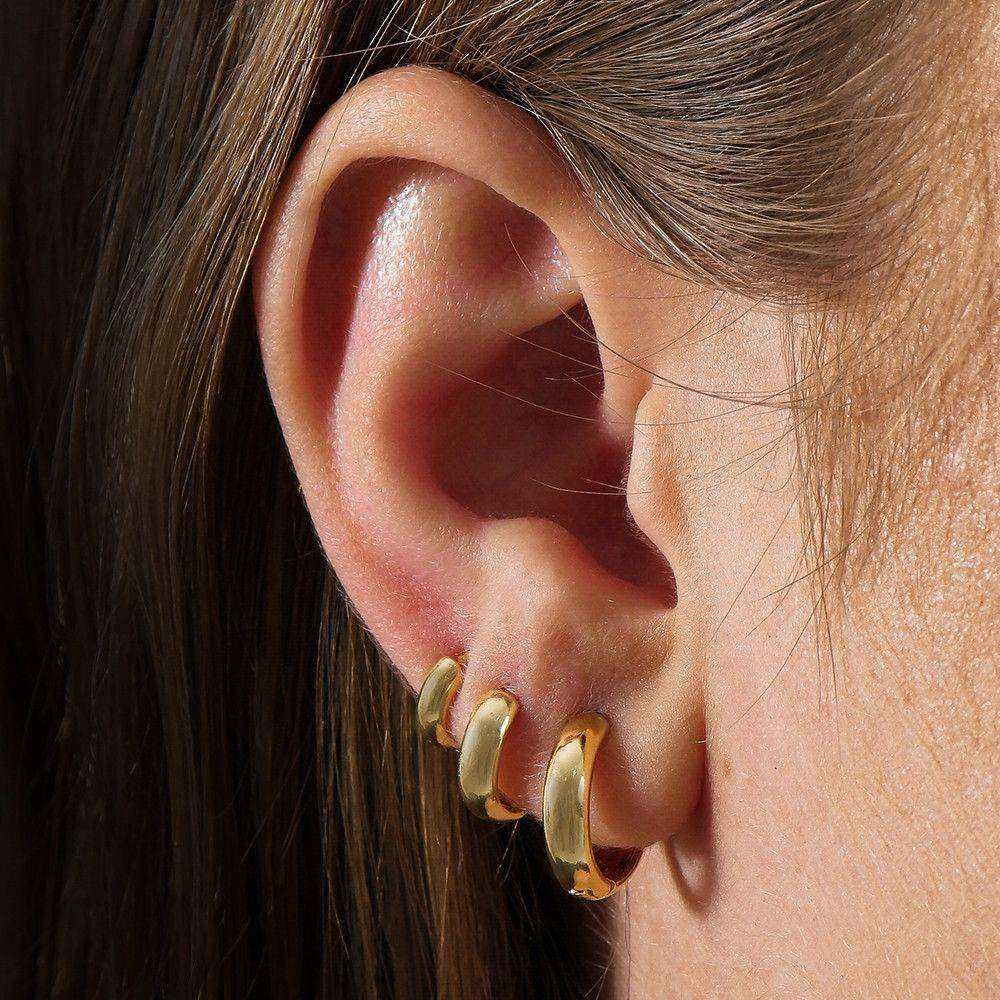 trio dourado de argolinhas - galeria